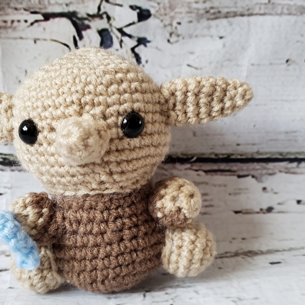 Crochet Chibi Dobby Amigurumi - Picture 5 of 8